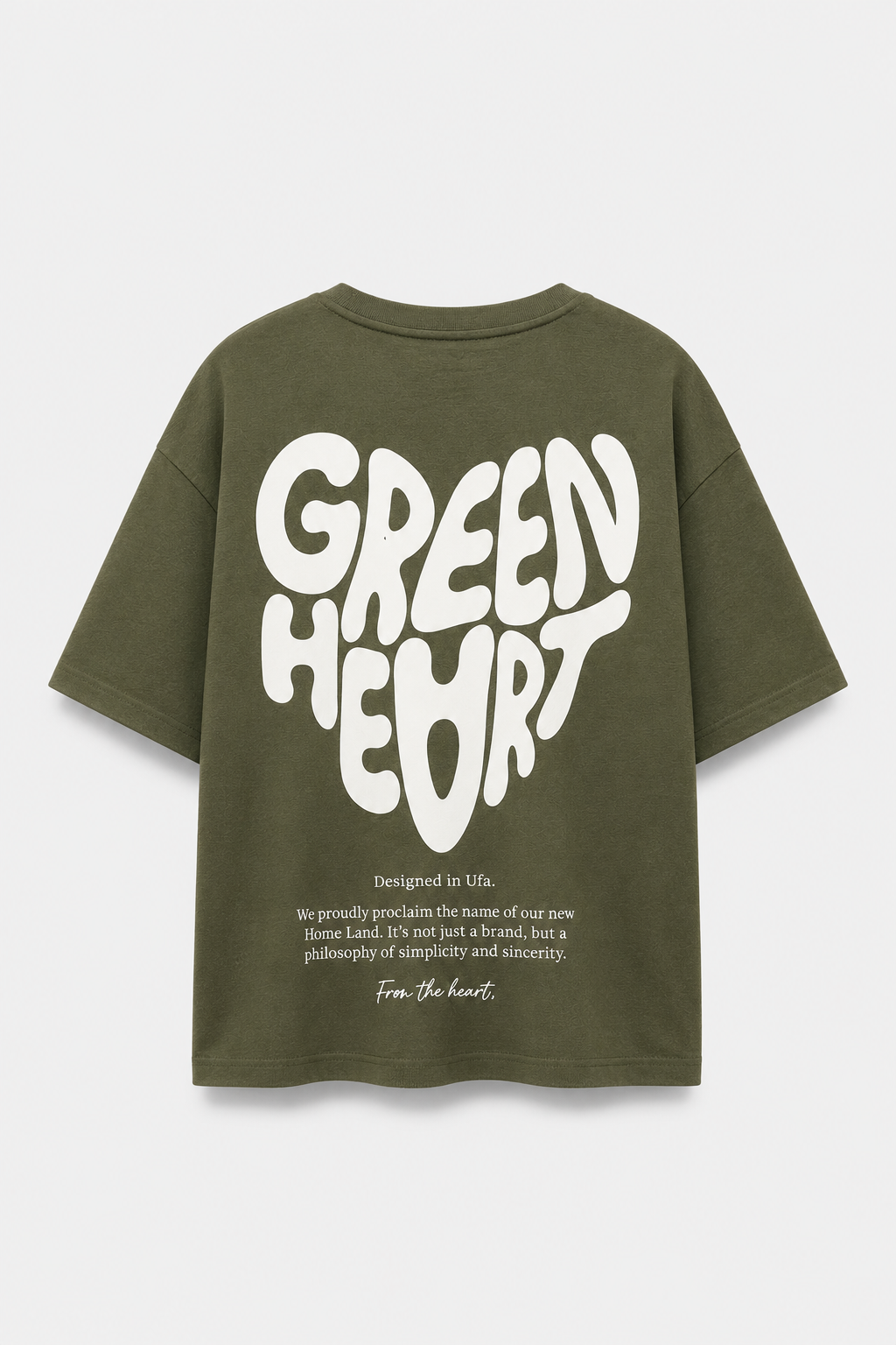 Short sleeve T-shirt with with exclusive graphic prints on the front and back, featuring a round neck. Made from 100% premium interlock cotton.